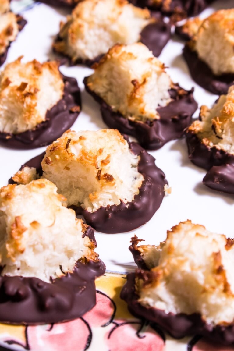 3-Ingredient Coconut Macaroons