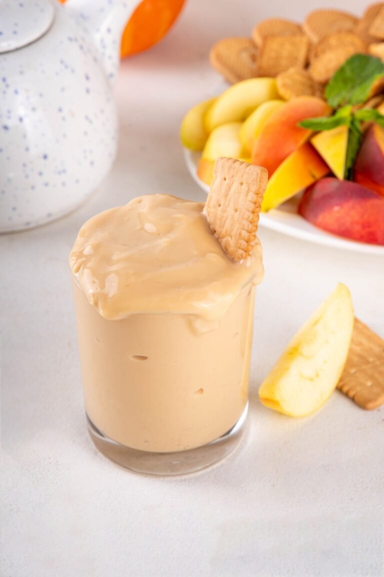 3-Ingredient Pumpkin Fluff Dip